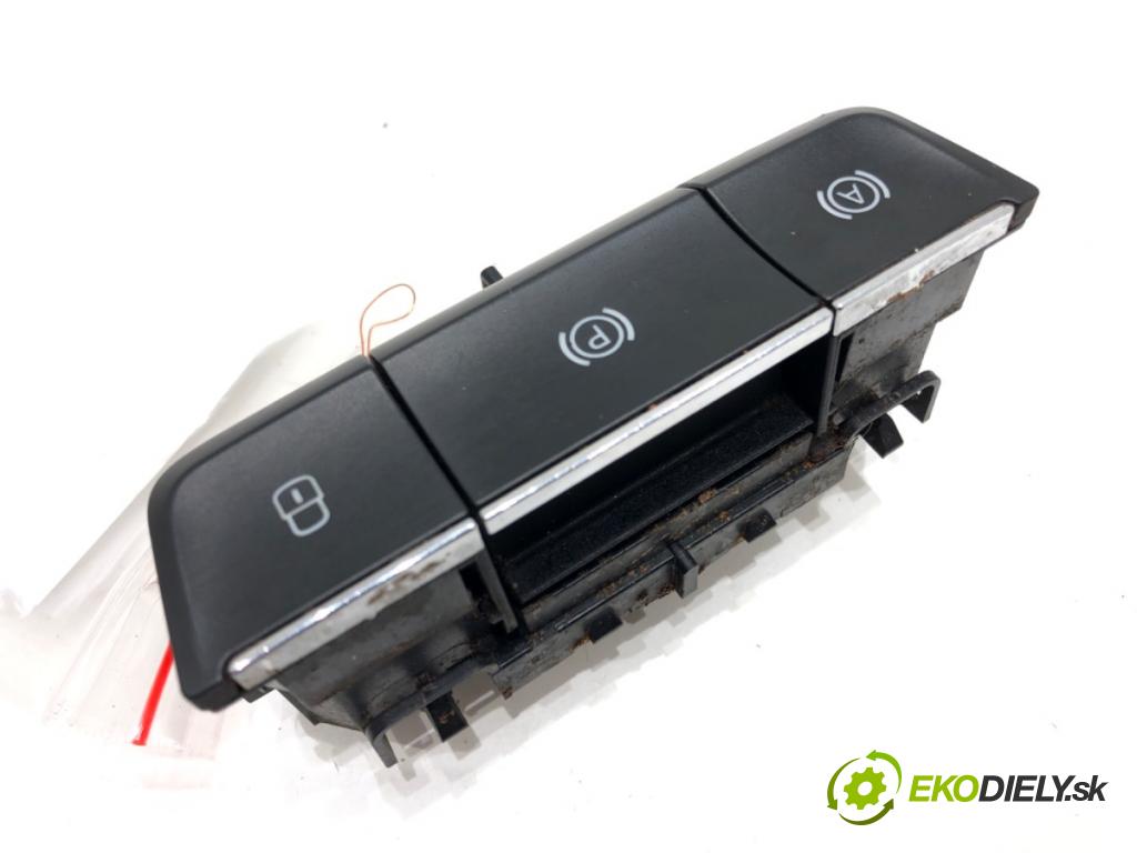 SKODA SUPERB III Kombi (3V5) 2015 - 2022    2.0 TSI 4x4 206 kW [280 KM] benzyna 2015 - 2022  Spínač brzdy ručnej brzdy 3V0927225B (Prepínače, spínače, tlačidlá a ovládače kúrenia)