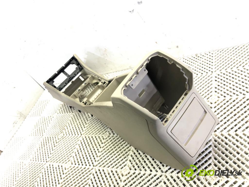 SKODA SUPERB III Kombi (3V5) 2015 - 2022    2.0 TSI 4x4 206 kW [280 KM] benzyna 2015 - 2022  Tunel stredový 3V1863241G (Stredový tunel / panel)