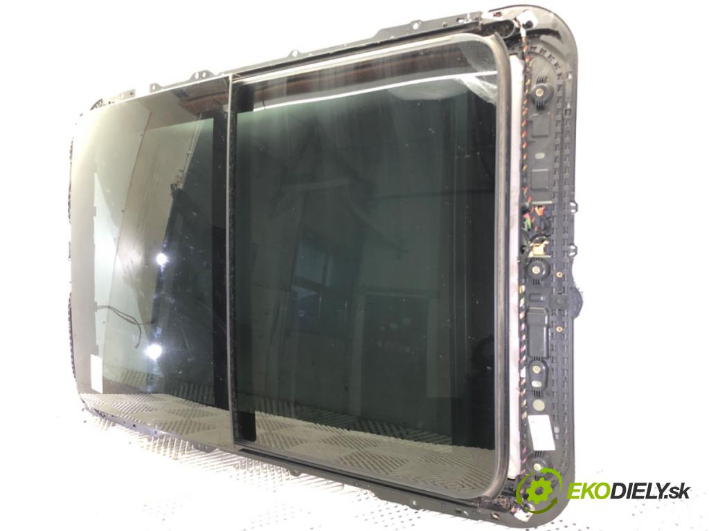 SKODA SUPERB III Kombi (3V5) 2015 - 2022    2.0 TSI 4x4 206 kW [280 KM] benzyna 2015 - 2022  střešní okno 3G9877041C (Okna karoserie)