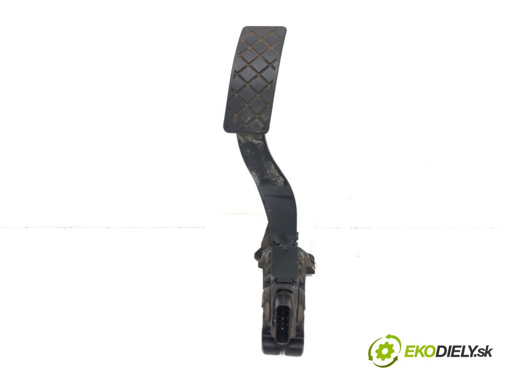 SKODA SUPERB III Kombi (3V5) 2015 - 2022    2.0 TSI 4x4 206 kW [280 KM] benzyna 2015 - 2022  Potenciometer plynu 5Q1723503H (Pedále)