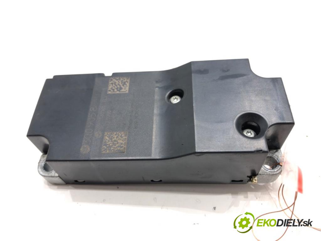 SKODA SUPERB III Kombi (3V5) 2015 - 2022    2.0 TSI 4x4 206 kW [280 KM] benzyna 2015 - 2022  blokáda volantu 3Q0905861 (Ostatné)