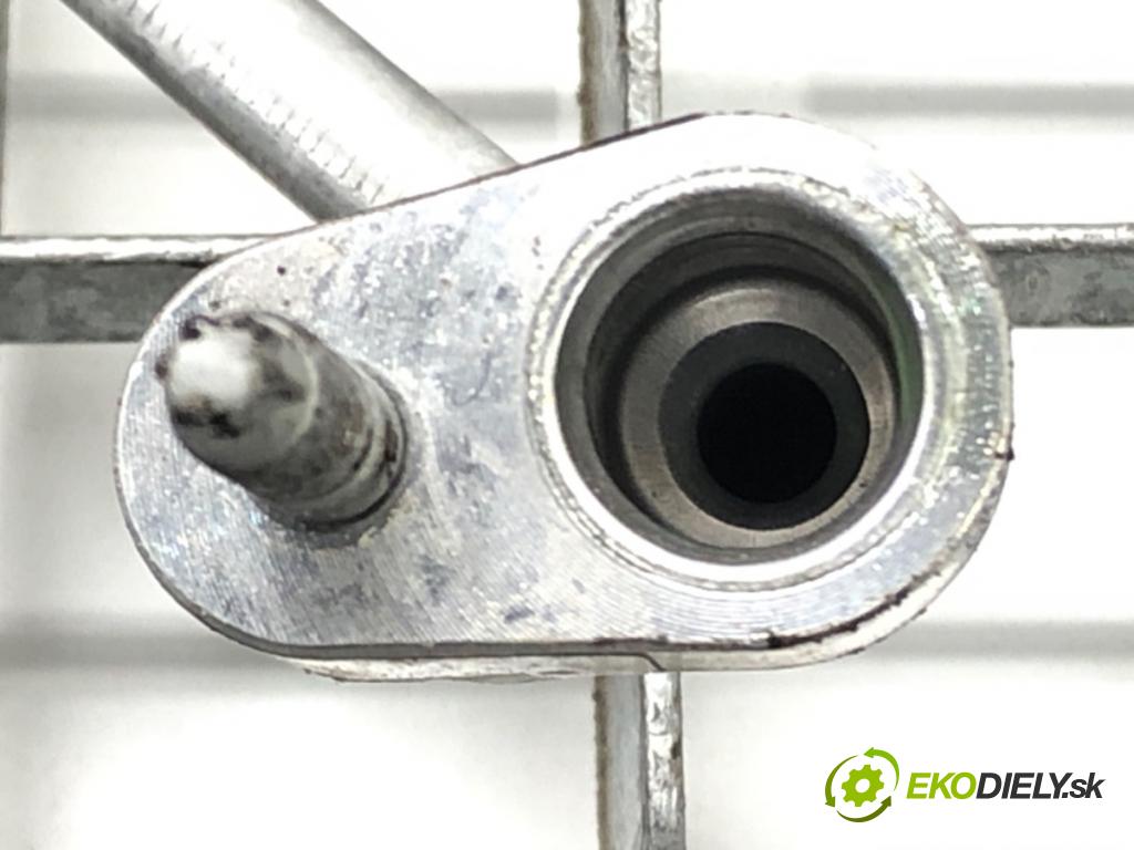 SKODA SUPERB III Kombi (3V5) 2015 - 2022    2.0 TSI 4x4 206 kW [280 KM] benzyna 2015 - 2022  rúrka klimatizácie 5Q0820741C (Rúrky klimatizácie)