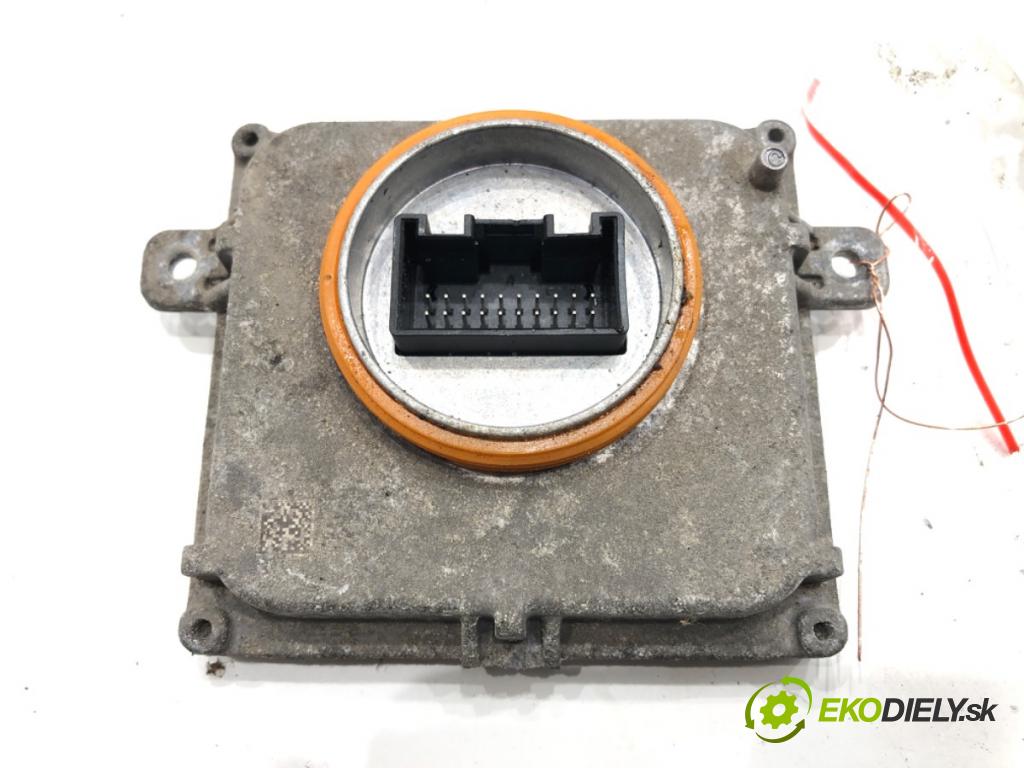 SKODA SUPERB III Kombi (3V5) 2015 - 2022    2.0 TSI 4x4 206 kW [280 KM] benzyna 2015 - 2022  Menič XENON 4G0907397Q (Riadiace jednotky xenónu)