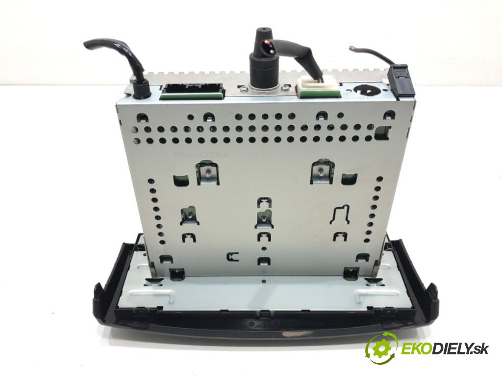 MITSUBISHI COLT VI (Z3_A, Z2_A) 2002 - 2012    1.3 70 kW [95 KM] benzyna 2004 - 2012  RADIO 8701A239 (Audio zariadenia)