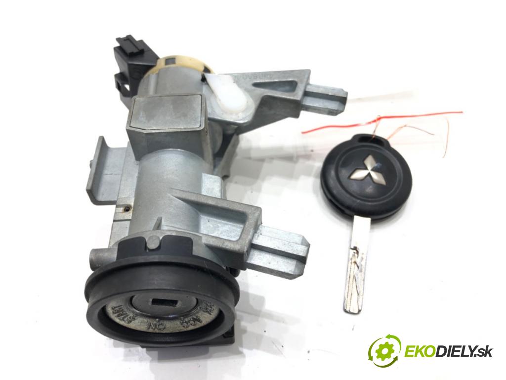 MITSUBISHI COLT VI (Z3_A, Z2_A) 2002 - 2012    1.3 70 kW [95 KM] benzyna 2004 - 2012  spinačka MR587813 (Spínacie skrinky a kľúče)