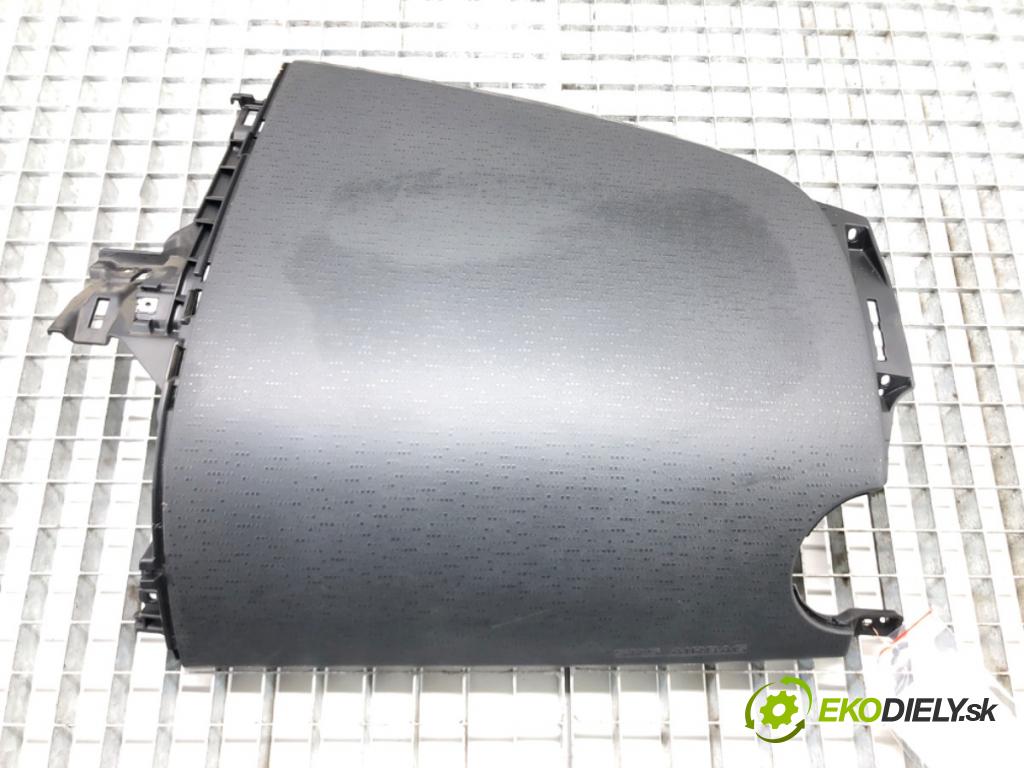 MITSUBISHI COLT VI (Z3_A, Z2_A) 2002 - 2012    1.3 70 kW [95 KM] benzyna 2004 - 2012  AirBag spolujazdca P7030A233 (Airbagy)