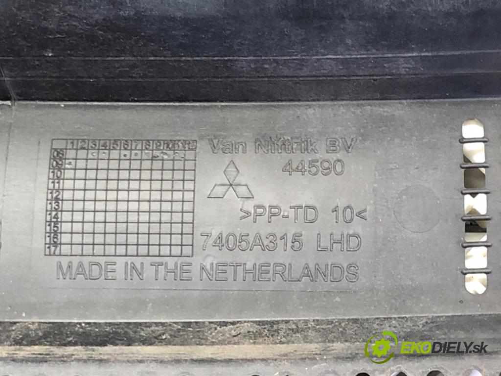 MITSUBISHI COLT VI (Z3_A, Z2_A) 2002 - 2012    1.3 70 kW [95 KM] benzyna 2004 - 2012  Torpédo, plast pod čelné okno 7405A315 (Torpéda)