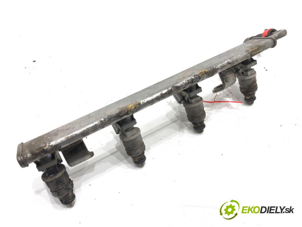 MITSUBISHI COLT VI (Z3_A, Z2_A) 2002 - 2012    1.3 70 kW [95 KM] benzyna 2004 - 2012  Lišta vstrekovacia MR988977 (Vstrekovacie lišty)