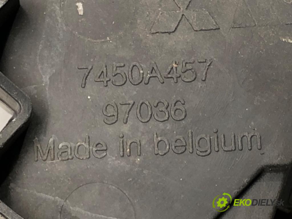 MITSUBISHI COLT VI (Z3_A, Z2_A) 2002 - 2012    1.3 70 kW [95 KM] benzyna 2004 - 2012  mřížka maska 7450A457 (Mřížky (masky) chladičů)