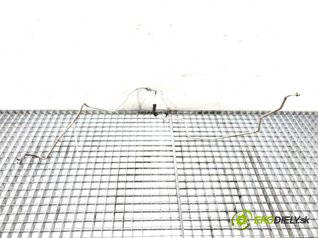 MITSUBISHI COLT VI (Z3_A, Z2_A) 2002 - 2012    1.3 70 kW [95 KM] benzyna 2004 - 2012  rúrka klimatizácie  (Rúrky klimatizácie)