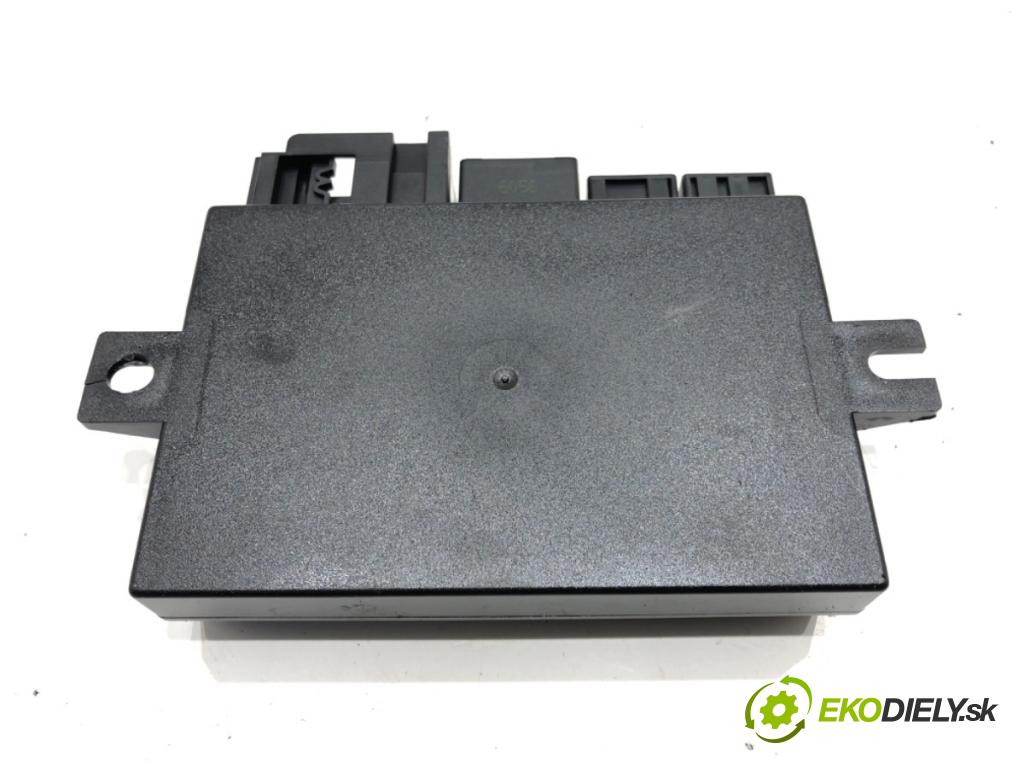 SKODA SUPERB III Kombi (3V5) 2015 - 2022    2.0 TSI 4x4 206 kW [280 KM] benzyna 2015 - 2022  Modul ťažného oka 5Q0907383H (Ostatné)