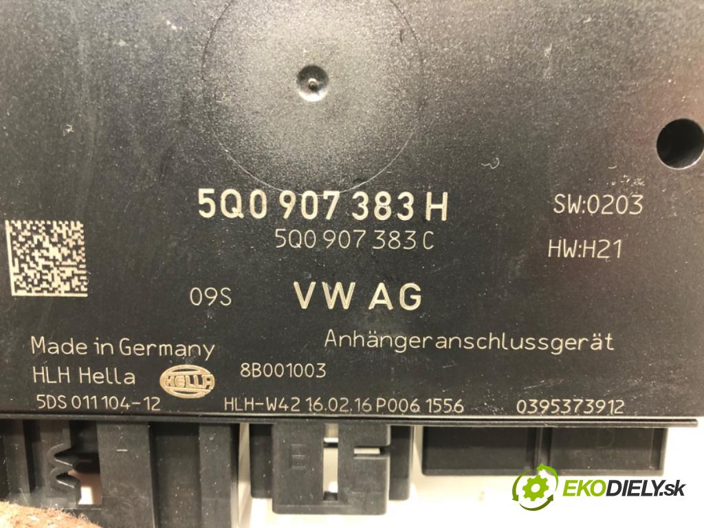 SKODA SUPERB III Kombi (3V5) 2015 - 2022    2.0 TSI 4x4 206 kW [280 KM] benzyna 2015 - 2022  Modul ťažného oka 5Q0907383H (Ostatné)