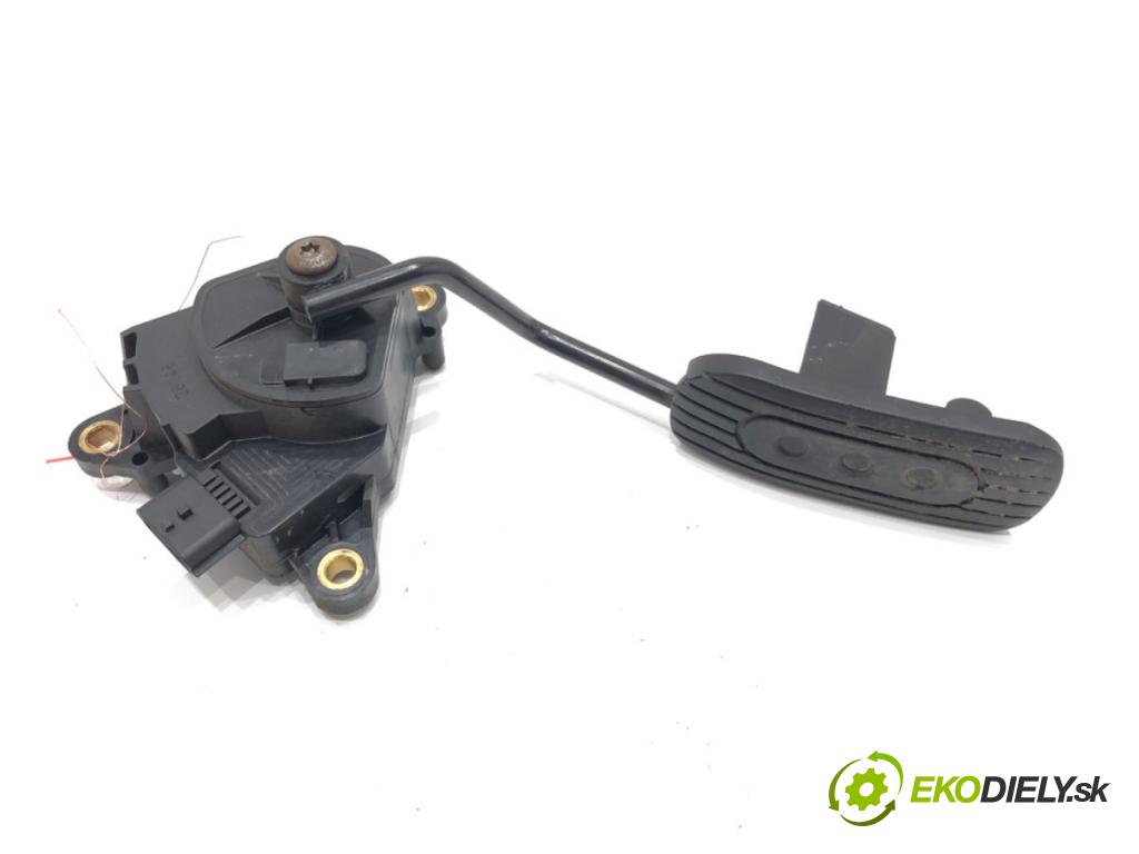 NISSAN MICRA III (K12) 2002 - 2010    1.5 dCi 48 kW [65 KM] olej napędowy 2003 - 2010  Potenciometer plynu 18002AX700 (Pedále)