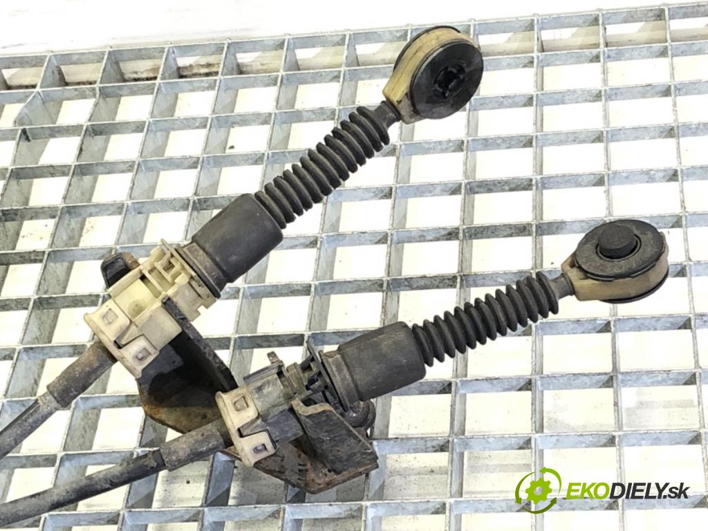 NISSAN MICRA III (K12) 2002 - 2010    1.5 dCi 48 kW [65 KM] olej napędowy 2003 - 2010  Kulisa 34108-AX220 (Rýchlostné páky / kulisy)