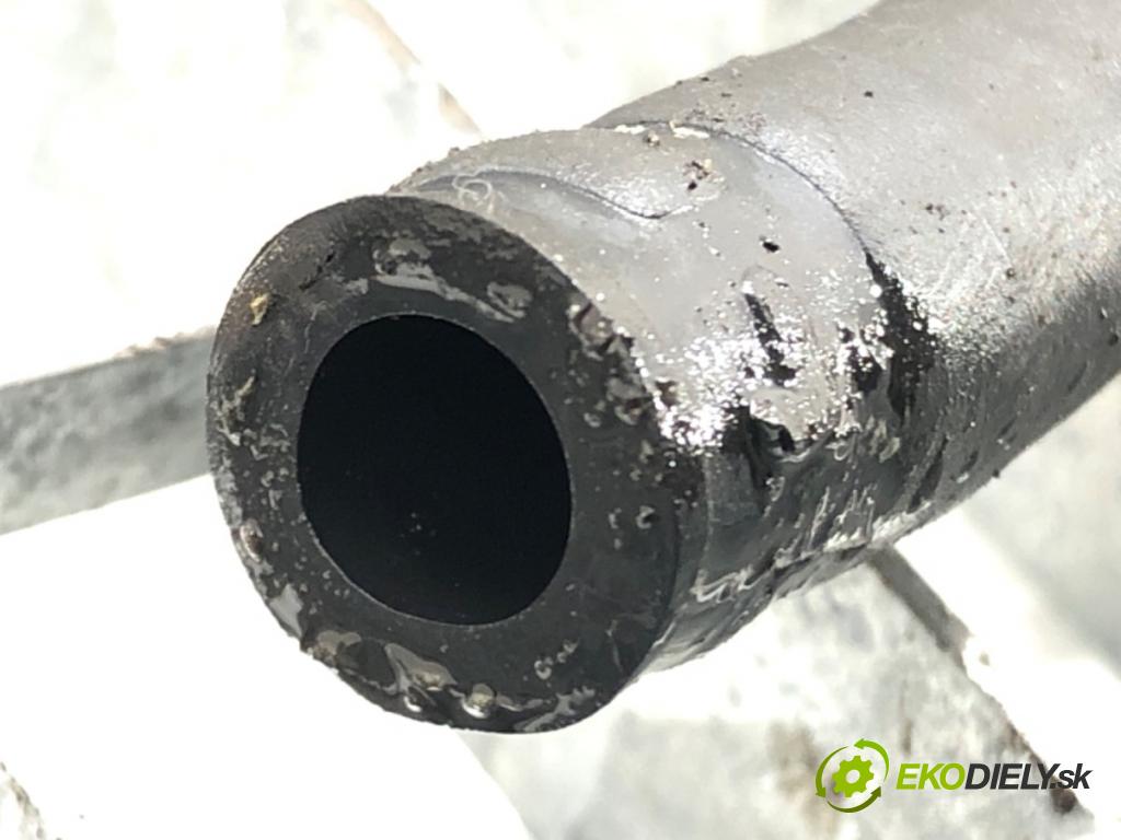 VOLVO V50 (545) 2003 - 2012    2.0 D 100 kW [136 KM] olej napędowy 2004 - 2010  hadica servočerpadlo  (Rúrky, hadice servočerpadla)