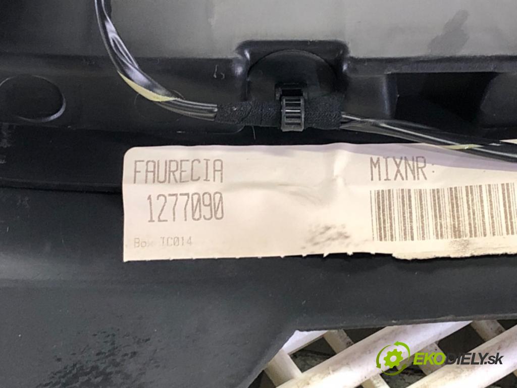 VOLVO V50 (545) 2003 - 2012    2.0 D 100 kW [136 KM] olej napędowy 2004 - 2010  Tunel stredový 30755349 (Stredový tunel / panel)