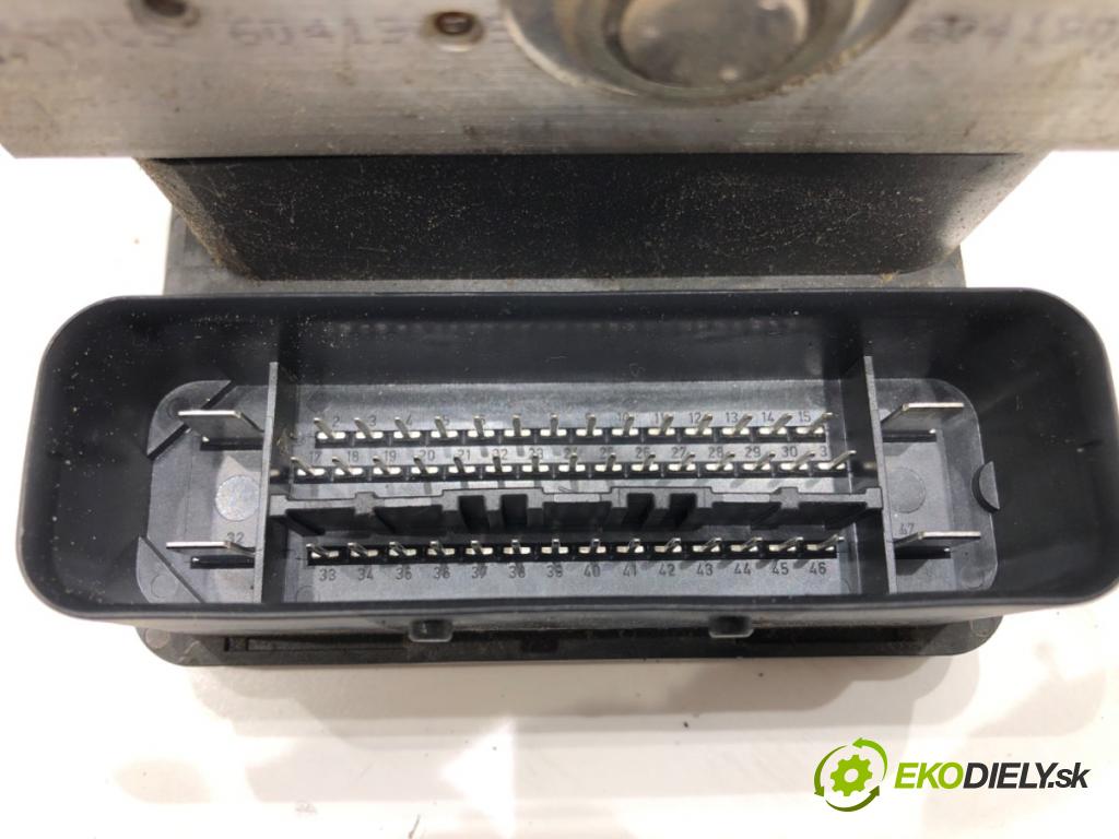 VOLVO V50 (545) 2003 - 2012    2.0 D 100 kW [136 KM] olej napędowy 2004 - 2010  Pumpa ABS 30742654 (Pumpy ABS)