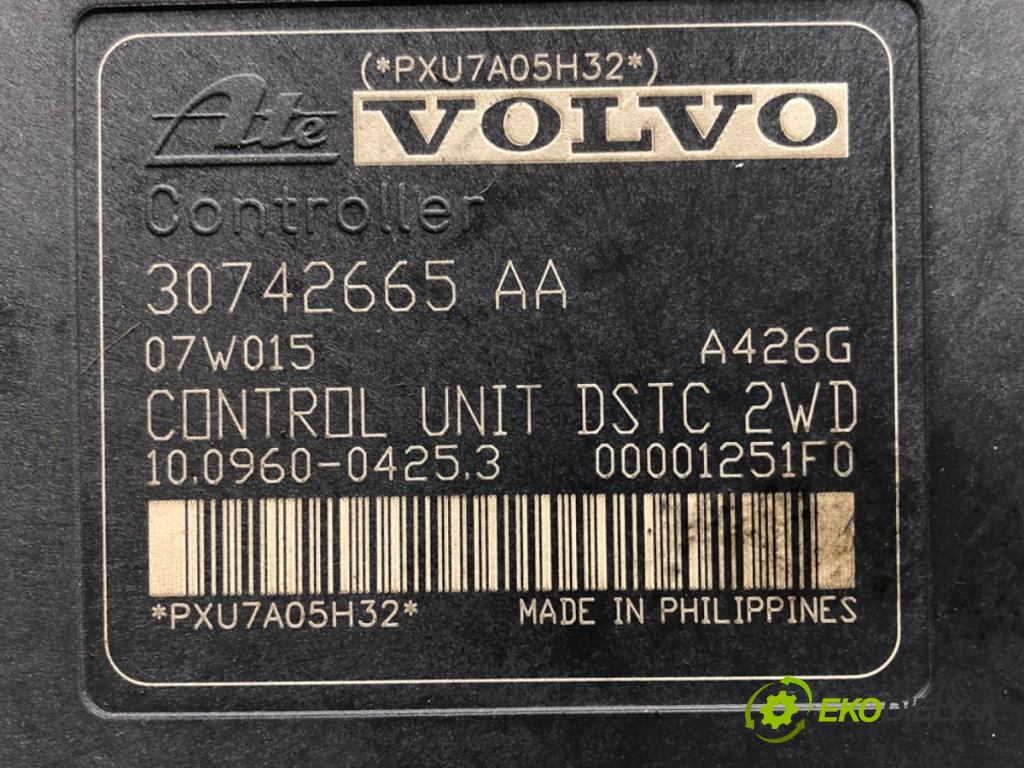 VOLVO V50 (545) 2003 - 2012    2.0 D 100 kW [136 KM] olej napędowy 2004 - 2010  Pumpa ABS 30742654 (Pumpy ABS)