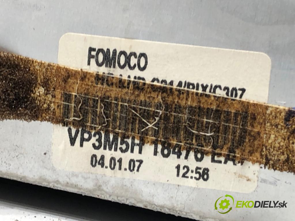 VOLVO V50 (545) 2003 - 2012    2.0 D 100 kW [136 KM] olej napędowy 2004 - 2010  topné těleso radiátor topení 3M5H-18476-EA (Radiátory topení)