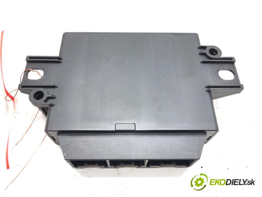 VOLVO V50 (545) 2003 - 2012    2.0 D 100 kW [136 KM] olej napędowy 2004 - 2010  Modul PDC 8673137 (Ostatné)