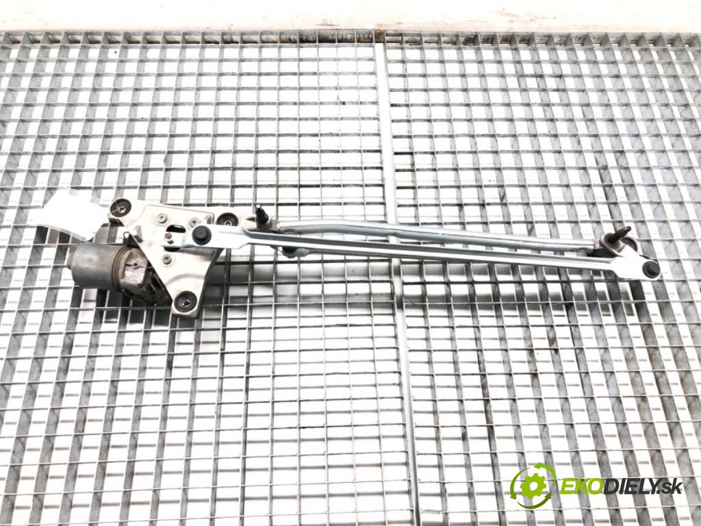 VOLVO V50 (545) 2003 - 2012    2.0 D 100 kW [136 KM] olej napędowy 2004 - 2010  Mechanizmus stieračov predný 30699344 (Motorčeky stieračov predné)