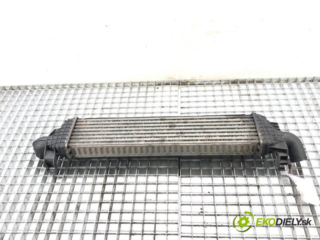 VOLVO V50 (545) 2003 - 2012    2.0 D 100 kW [136 KM] olej napędowy 2004 - 2010  intercooler 4N5H-9L440-VF (Chladiče nasávaného vzduchu (intercoolery))