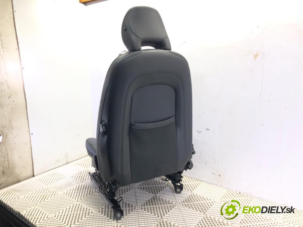 VOLVO V50 (545) 2003 - 2012    2.0 D 100 kW [136 KM] olej napędowy 2004 - 2010  Sedadlo pravy predný