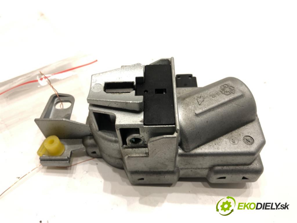 VOLVO V50 (545) 2003 - 2012    2.0 D 100 kW [136 KM] olej napędowy 2004 - 2010  blokáda volantu P30776153 (Ostatné)