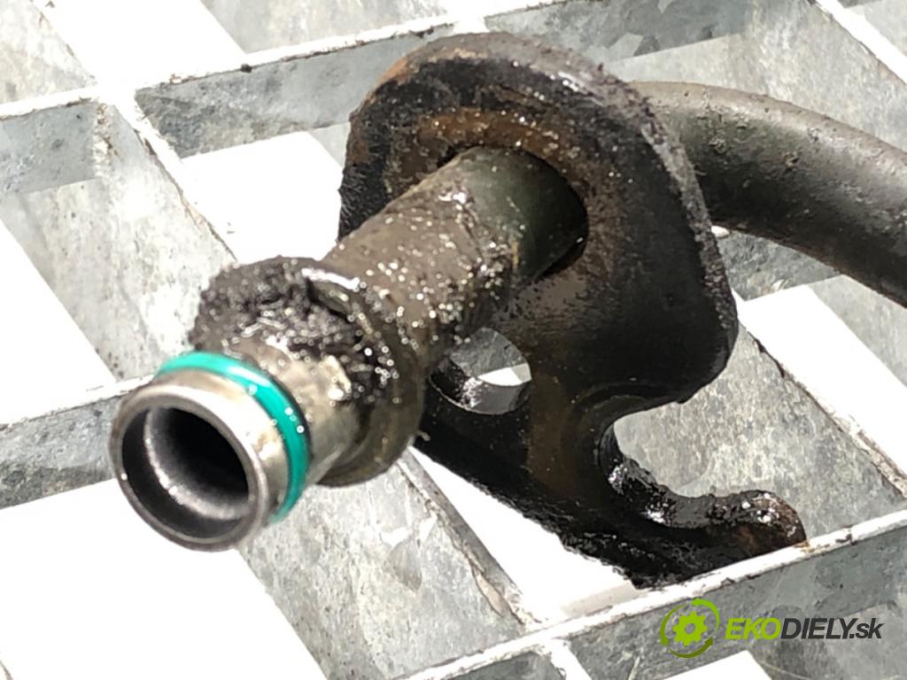 VOLVO V50 (545) 2003 - 2012    2.0 D 100 kW [136 KM] olej napędowy 2004 - 2010  hadica servočerpadlo  (Rúrky, hadice servočerpadla)