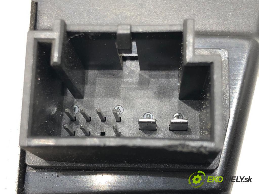 VW PASSAT B6 Variant (3C5) 2005 - 2011    1.9 TDI 77 kW [105 KM] olej napędowy 2005 - 2010  blokáda volantu 3C0905861G (Ostatné)