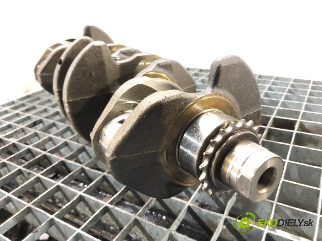 VW PASSAT B6 Variant (3C5) 2005 - 2011    1.9 TDI 77 kW [105 KM] olej napędowy 2005 - 2010  Kardaň, hriadeľ KLIKA: 038L (Ostatné)