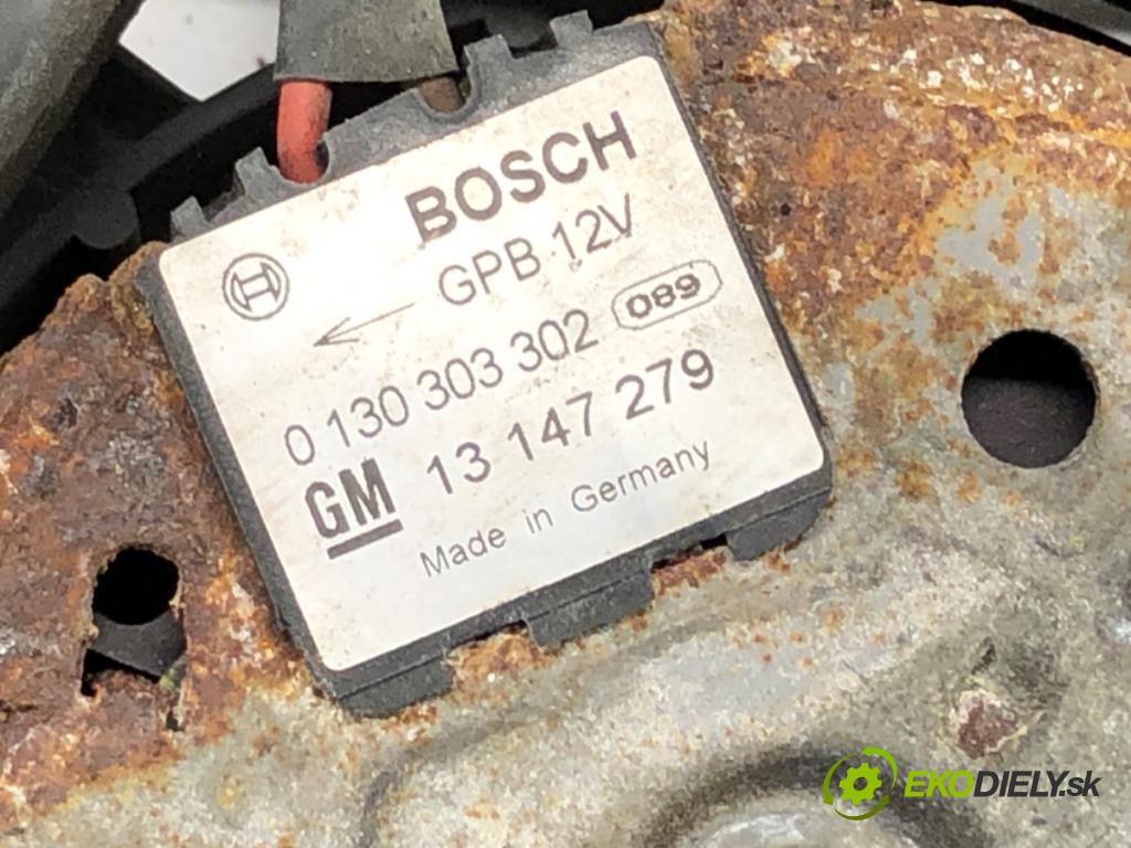 OPEL ASTRA H GTC (A04) 2005 - 2010    1.9 CDTi (L08) 110 kW [150 KM] olej napędowy 2005 - 2010  Ventilátor klimatizácie 0130303975 (Ventilátory chladičov klimatizácie)