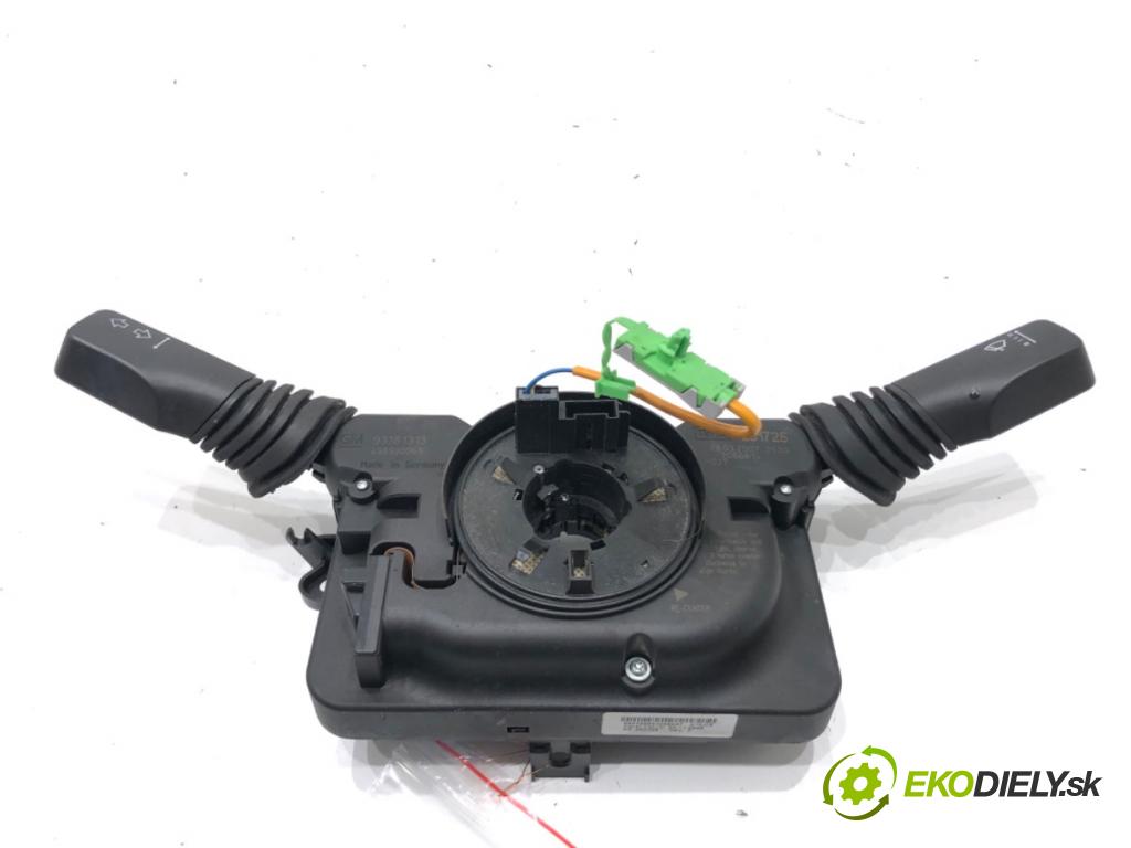 OPEL ASTRA H GTC (A04) 2005 - 2010    1.9 CDTi (L08) 110 kW [150 KM] olej napędowy 2005 - 2010  Prepínač kombinovaný 93181313 (Prepínače, spínače, tlačidlá a ovládače kúrenia)