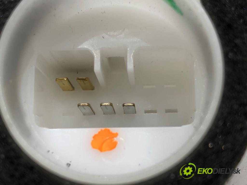 MITSUBISHI MIRAGE / SPACE STAR liftback 2019 59 kW 1.2 (A03A) 1193 zámok Dvere ľavy predný 5715A919S