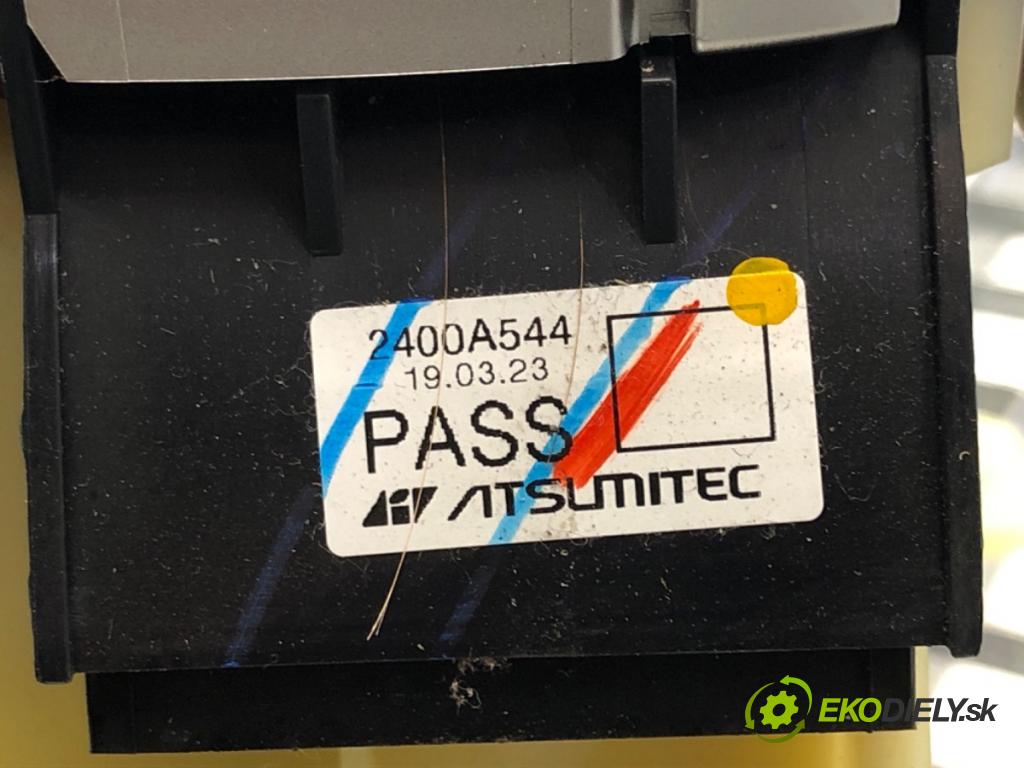 MITSUBISHI MIRAGE / SPACE STAR VI liftback (A0_A) 2012 - 2022    1.2 (A03A) 59 kW [80 KM] benzyna 2012 - 2022  Kulisa 2400A544 (Rýchlostné páky / kulisy)