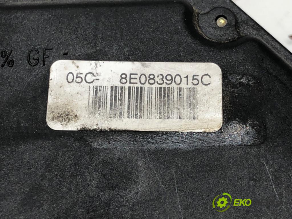 AUDI A4 B6 (8E2) 2000 - 2005    1.9 TDI 96 kW [130 KM] olej napędowy 2000 - 2004  zámok dveře levý zadní část 8E0839015C