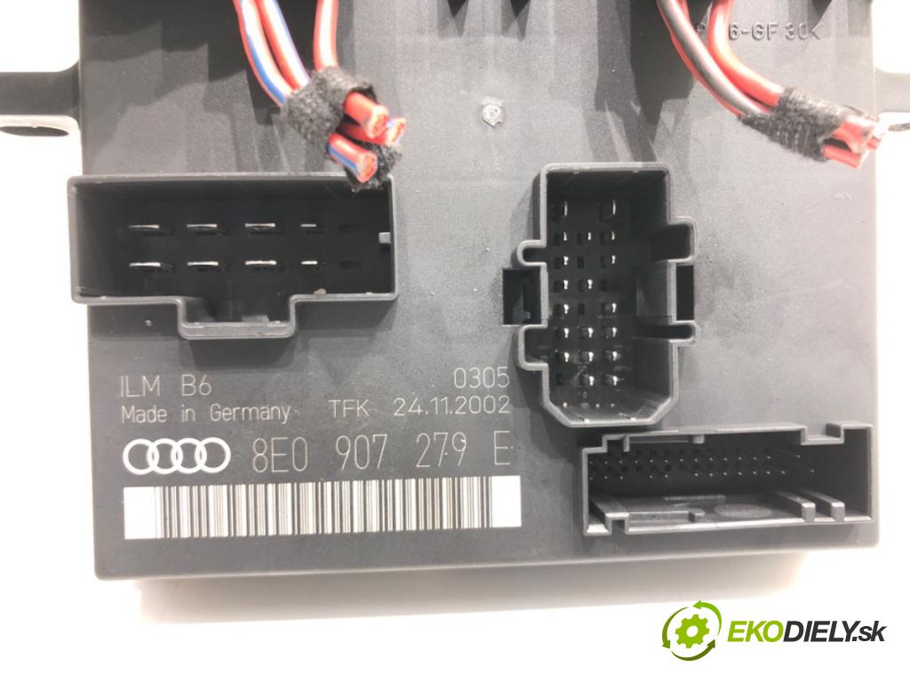 AUDI A4 B6 (8E2) 2000 - 2005    1.9 TDI 96 kW [130 KM] olej napędowy 2000 - 2004  Modul svetiel 8E0907279E (Ostatné)