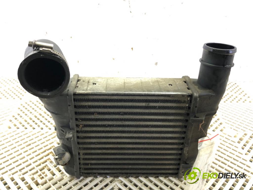 AUDI A4 B6 (8E2) 2000 - 2005    1.9 TDI 96 kW [130 KM] olej napędowy 2000 - 2004  intercooler 8E0145805F (Chladiče nasávaného vzduchu (intercoolery))