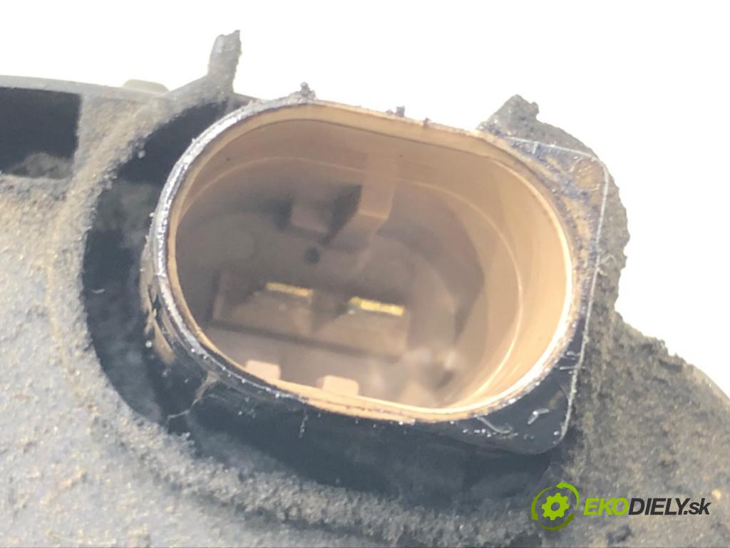 AUDI A4 B6 (8E2) 2000 - 2005    1.9 TDI 96 kW [130 KM] olej napędowy 2000 - 2004  Alternátor 028903029R (Alternátory)