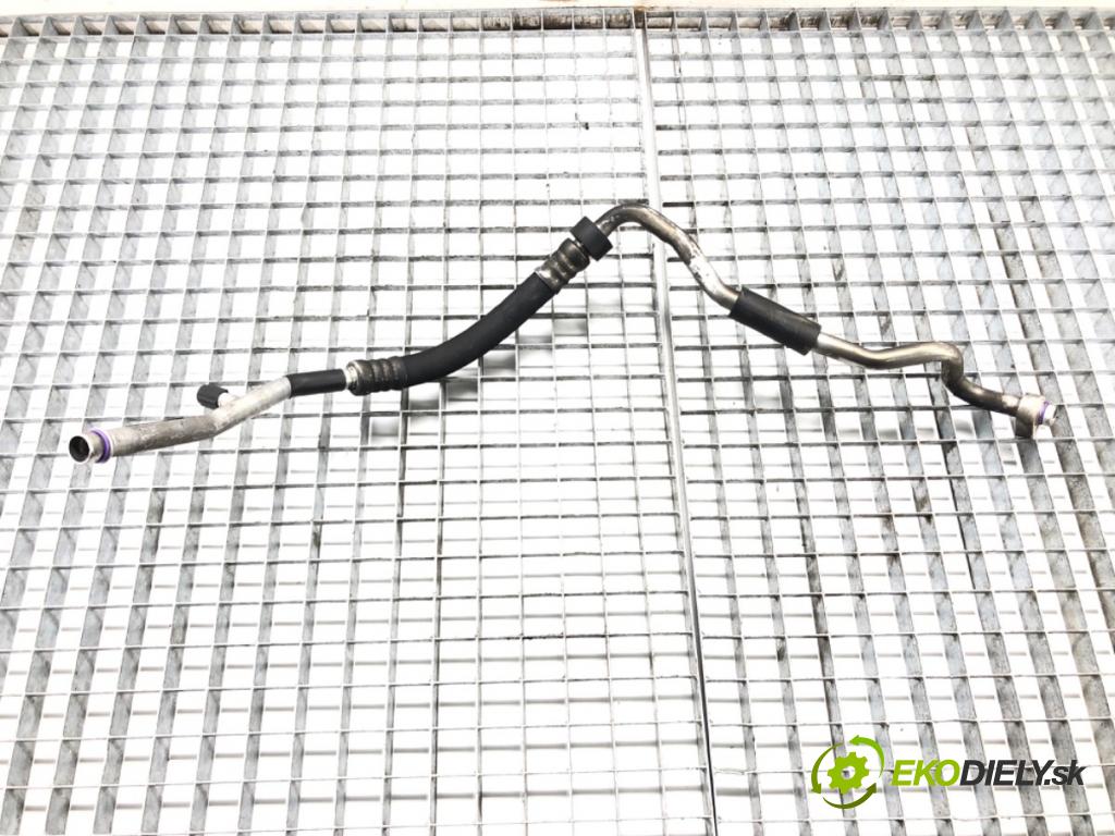 AUDI A4 B6 (8E2) 2000 - 2005    1.9 TDI 96 kW [130 KM] olej napędowy 2000 - 2004  rúrka klimatizácie 8E1260712P (Rúrky klimatizácie)