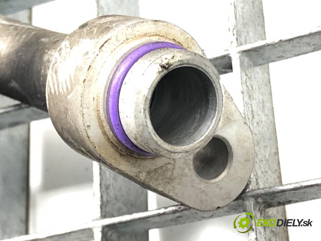 AUDI A4 B6 (8E2) 2000 - 2005    1.9 TDI 96 kW [130 KM] olej napędowy 2000 - 2004  rúrka klimatizácie 8E1260712P (Rúrky klimatizácie)