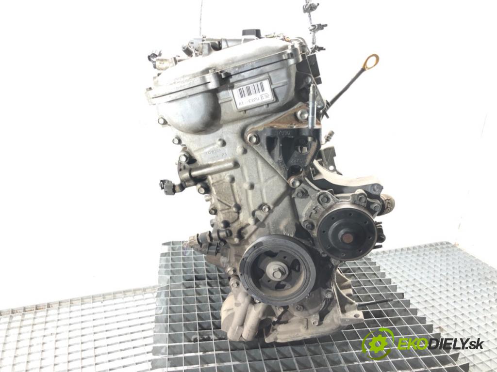 TOYOTA AURIS (_E18_) 2012 - 2018    1.6 (ZRE181_, ZRE185_) 97 kW [132 KM] benzyna 2012 - 2018  motor 1ZR-FAE (Motory (kompletní))