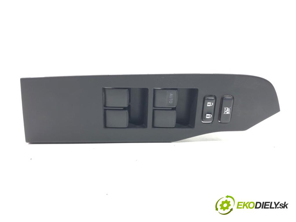 TOYOTA AURIS (_E18_) 2012 - 2018    1.6 (ZRE181_, ZRE185_) 97 kW [132 KM] benzyna 2012 - 2018  Prepínač okien  (Prepínače, spínače, tlačidlá a ovládače kúrenia)