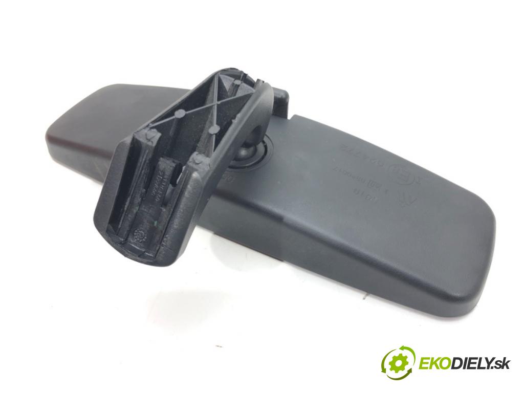 TOYOTA AURIS (_E18_) 2012 - 2018    1.6 (ZRE181_, ZRE185_) 97 kW [132 KM] benzyna 2012 - 2018  zpětné zrcátko vnitřní  (Světla vnitřní)