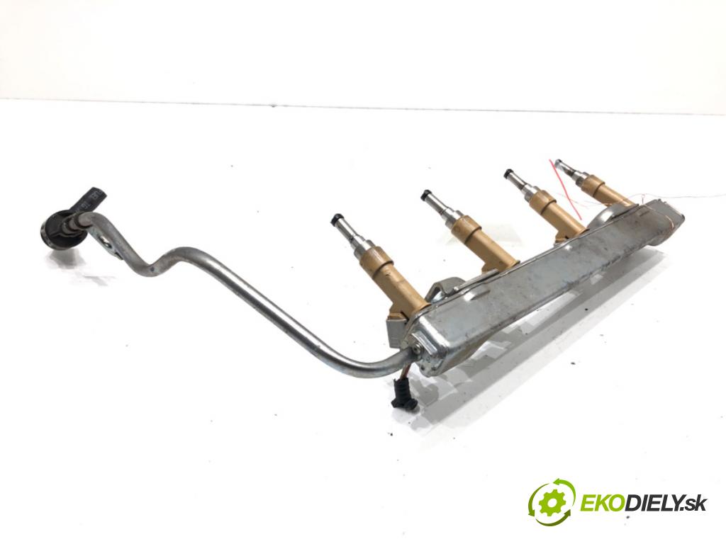 TOYOTA AURIS (_E18_) 2012 - 2018    1.6 (ZRE181_, ZRE185_) 97 kW [132 KM] benzyna 2012 - 2018  Lišta vstrekovacia 23250-0T030 (Vstrekovacie lišty)