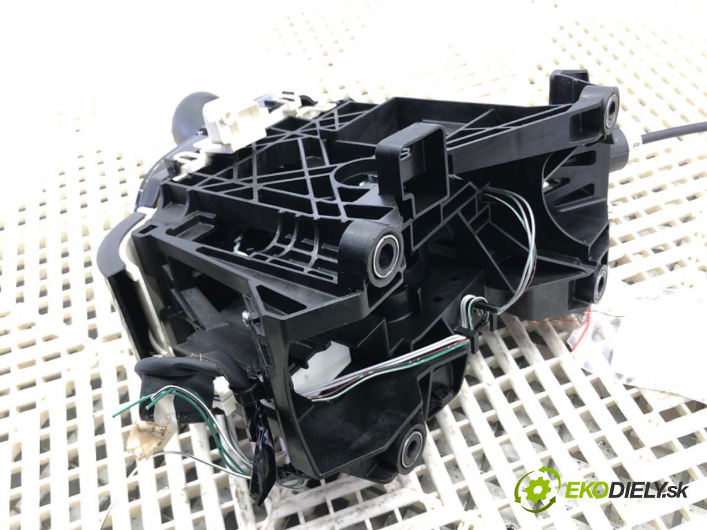 TOYOTA AURIS (_E18_) 2012 - 2018    1.6 (ZRE181_, ZRE185_) 97 kW [132 KM] benzyna 2012 - 2018  Kulisa 75G027-LH (Rýchlostné páky / kulisy)