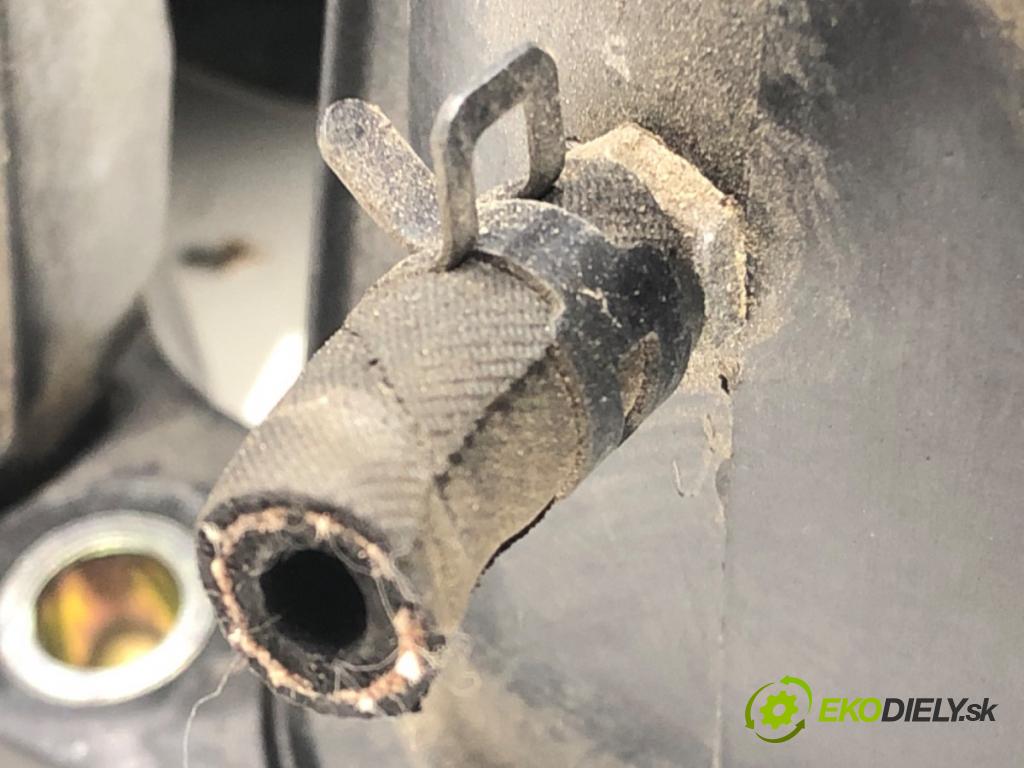 TOYOTA AURIS (_E18_) 2012 - 2018    1.6 (ZRE181_, ZRE185_) 97 kW [132 KM] benzyna 2012 - 2018  Potrubie sacie, sanie 1028189S01 (Sacie potrubia)