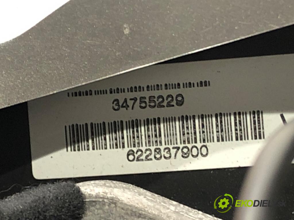 TOYOTA AURIS (_E18_) 2012 - 2018    1.6 (ZRE181_, ZRE185_) 97 kW [132 KM] benzyna 2012 - 2018  Volant  (Volanty)