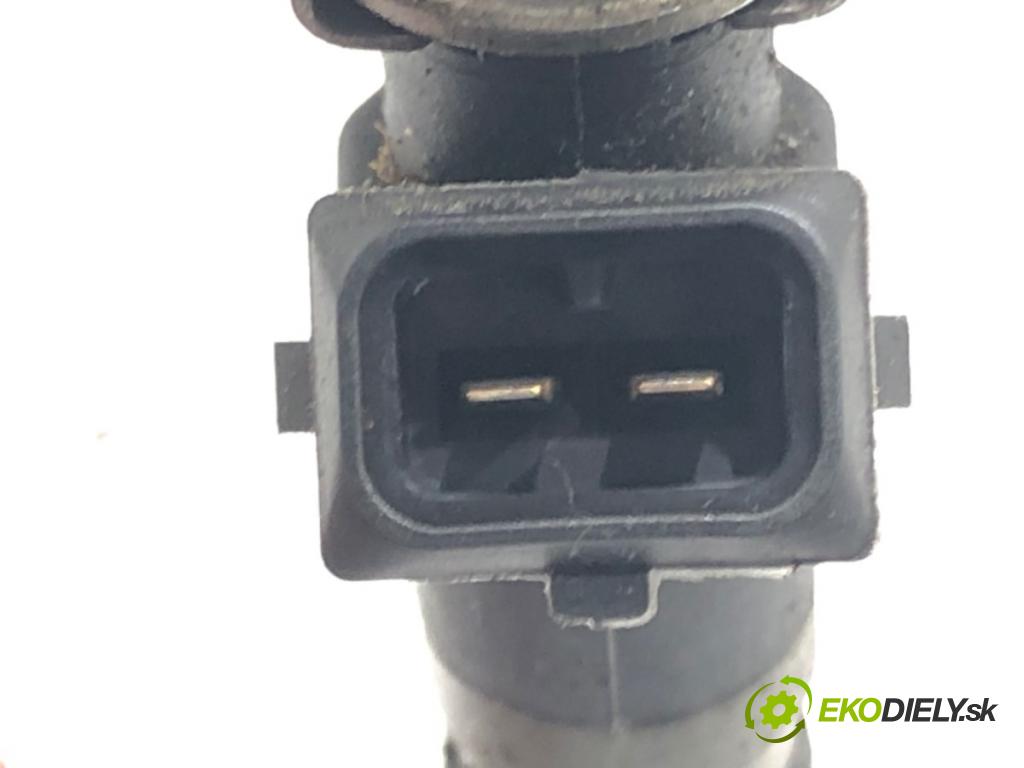 BMW 1 (E87) 2003 - 2013    116 i 85 kW [115 KM] benzyna 2004 - 2011  Lišta vstrekovacia 7530420 (Vstrekovacie lišty)