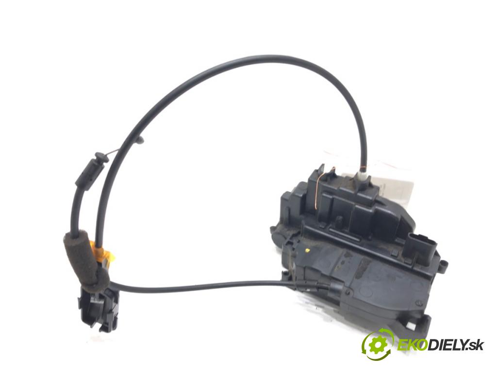 RENAULT MODUS / GRAND MODUS (F/JP0_) 2004 - 2022    1.2 (JP0C, JP0K, FP0C, FP0K, FP0P, JP0P, JP0T) 55 kW [75 KM] benzyna 2004 - 2022  zámok dveře pravý zadní část 219249-D
